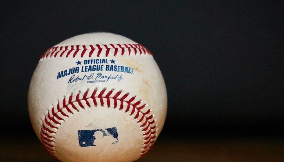 Seattle Mariners Sign Donovan Solano to Strengthen Infield Depth